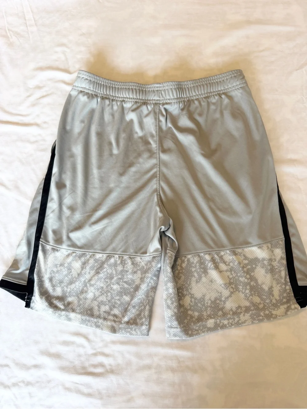 Boy’s Under Armour Athletic Shorts - Light Gray